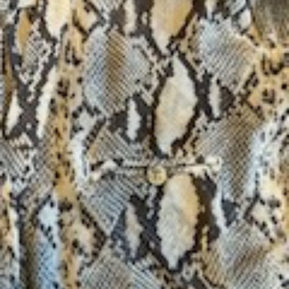 Kut from the cloth snake skin patter button up blouse - Picture 2 of 4